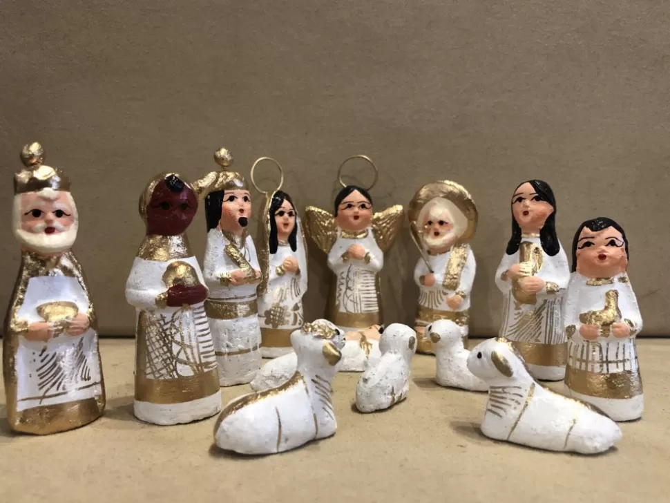 A Christmas Mexican Clay Nativity - White^ Nativities